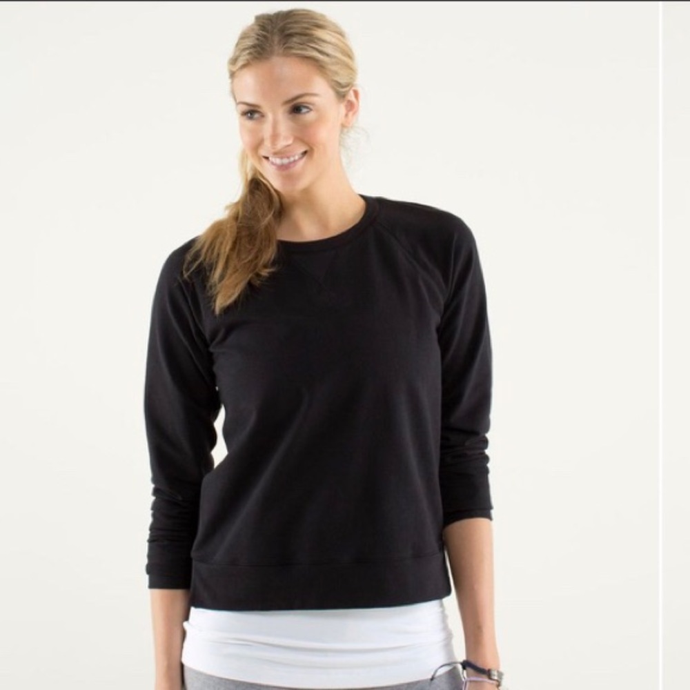 Lululemon Voyage Pullover